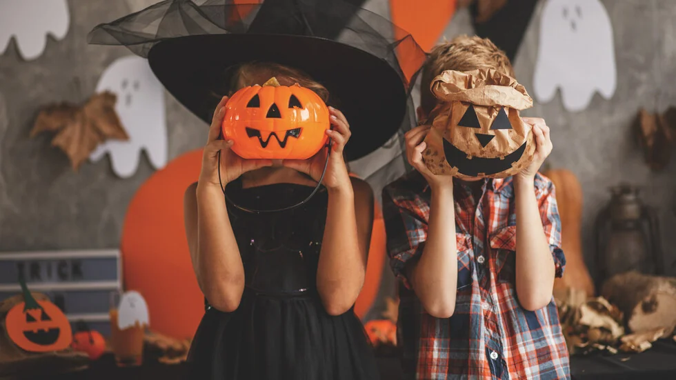 Živi lepo: Originalne ideje za Halloween izgled bez skupih kostima (VIDEO)