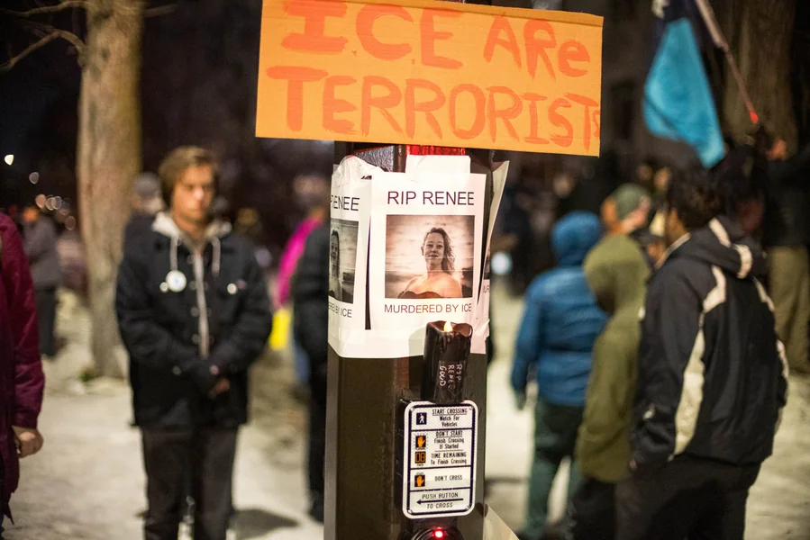 U Mineapolisu, u već napetoj situaciji, agent ICE-a pucao i ubio ženu