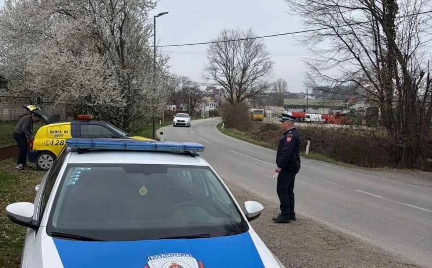 Tragedija kod Bosanske Gradiške: Sletio sa Fordom s ceste i smrtno stradao