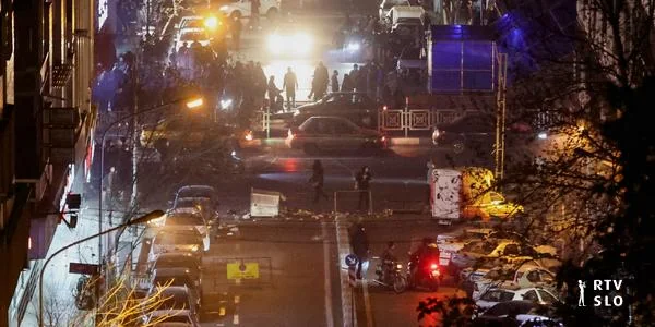 U protestima u Iranu ubijeno najmanje 2571 ljudi. Tramp: Pomoć je na putu.