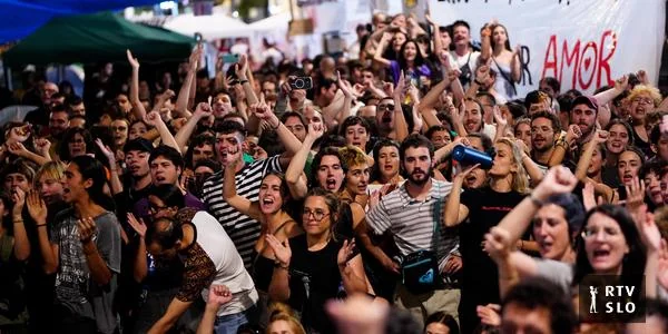 87-godišnja Maricarmen Abascal se može posle prinudne iseljenja vratiti kući. Vlada najavljuje mere.