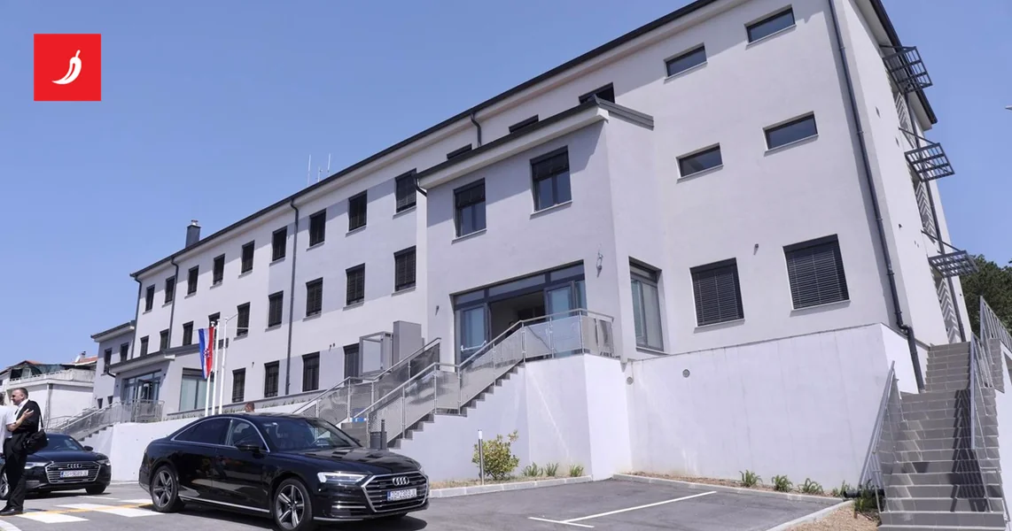 U policijskom pritvoru u Imotskom umro muškarac. Bio je drogiran