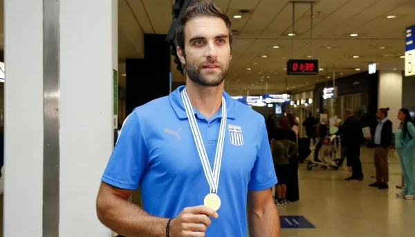 Antetokounmpo, Karalis i Ntouskos među najboljim balkanskim sportistima za 2025 - Documento