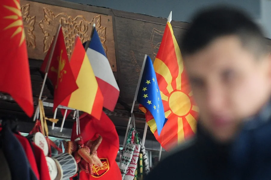 Evropa želi istoriju bez politike, ali pregovaračka ramka govori suprotno - Nova Makedonija