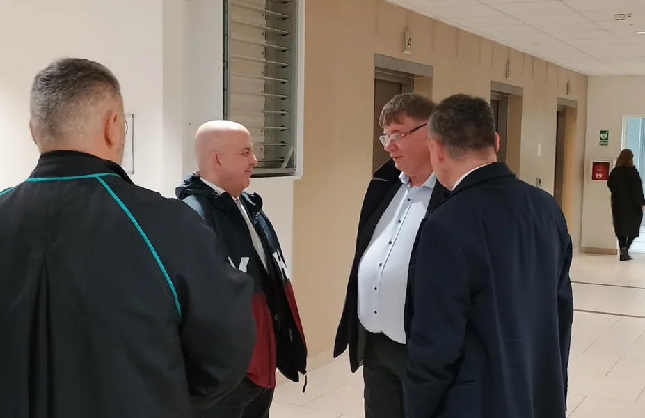 Ni bivši zamjenik državnog sekretara Mihály Varga, ni bivši pouzdanik László Palkovics nisu priznali krivicu u ogromnom korupcijskom procesu.