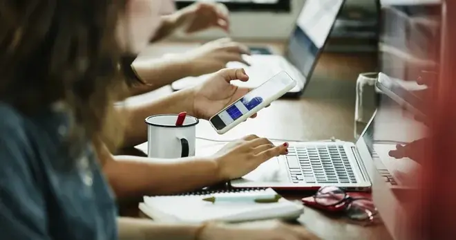 Gotovo 500.000 poreskih obveznika rizikuje da bude proglašeno fiskalno neaktivnim od 1. januara 2026. godine. Više od 120.000 ih već ima neplaćene obaveze prema državi