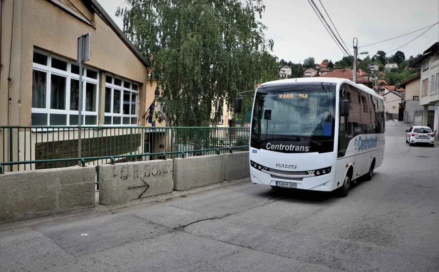 Sarajevo: Roditelji osnovaca iz Starog Grada u petak izlaze na protest ispred Opštine