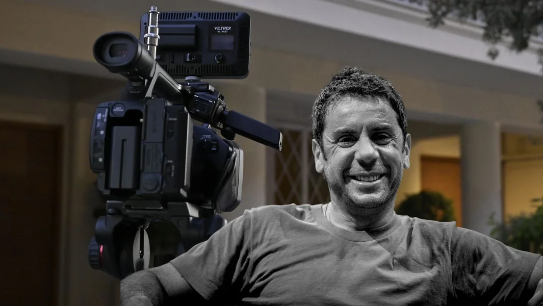 Giorgos Mazonakis: U kadru hipnoterapeut – Sastanak dve dana pre smrti