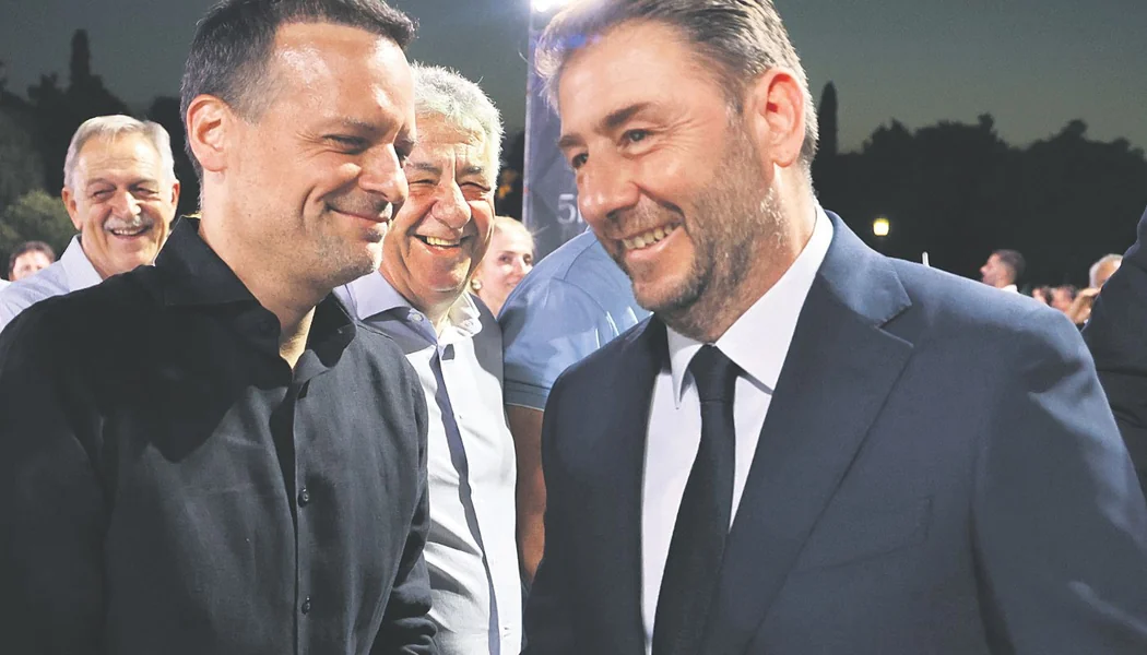 Duelisti se bacaju u arenu PASOK-a - Documento