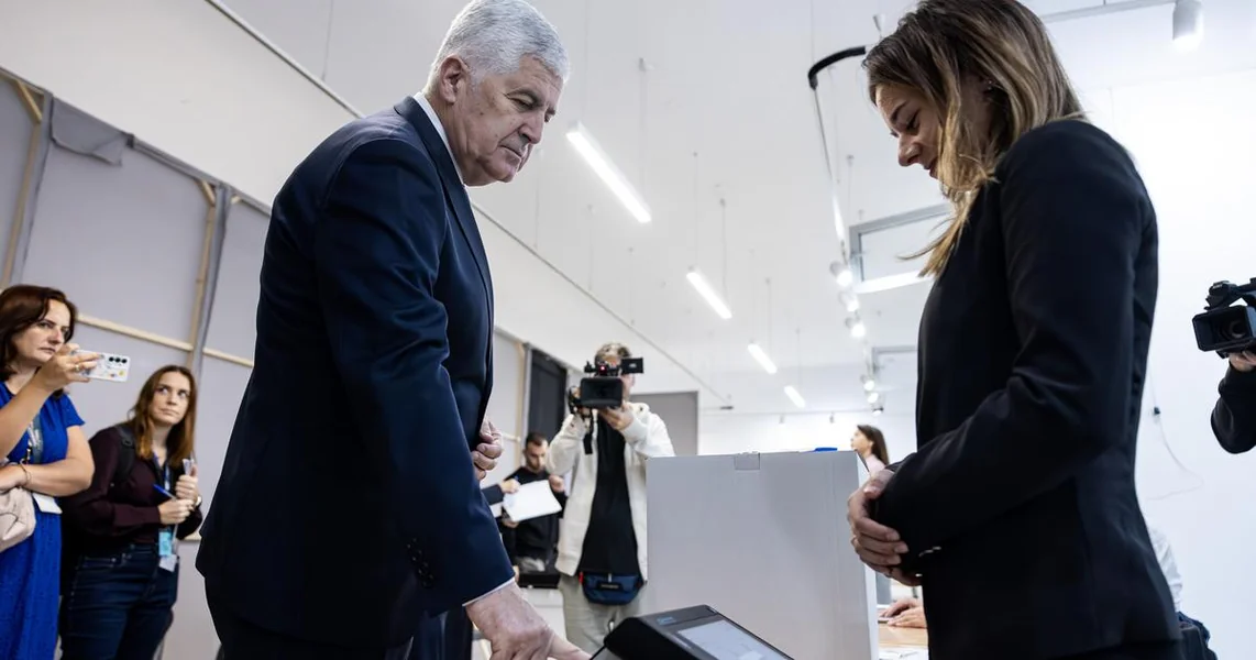 Čović glasao među prvima: 'Danas je veliki dan za hrvatski narod'