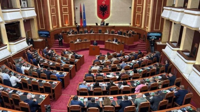 Skupština usvojila zakon o angažovanju u mirovnoj misiji u Gazi, ministar odbrane Ermal Nufi: Albanija stoji uz SAD u naporima za mir! - Shqiptarja.com