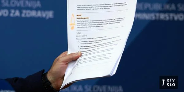 Kako je moguće da je ministar prineo dokument za koji je tvrdio da ga nema?