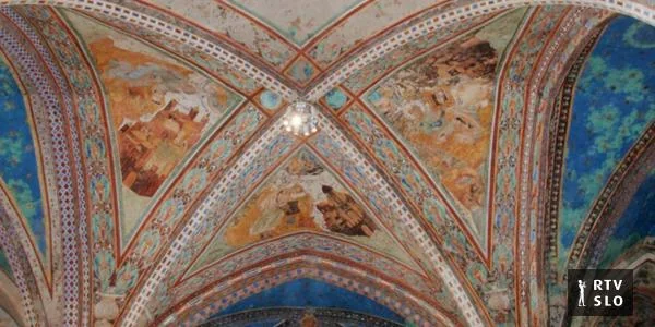 Da li umetna inteligencija može da sastavi 120.000 delova Cimabujeve freske?