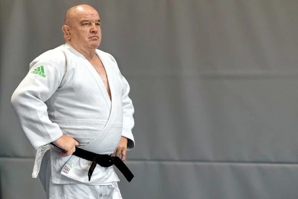 Kad svi gledaju na drugu stranu