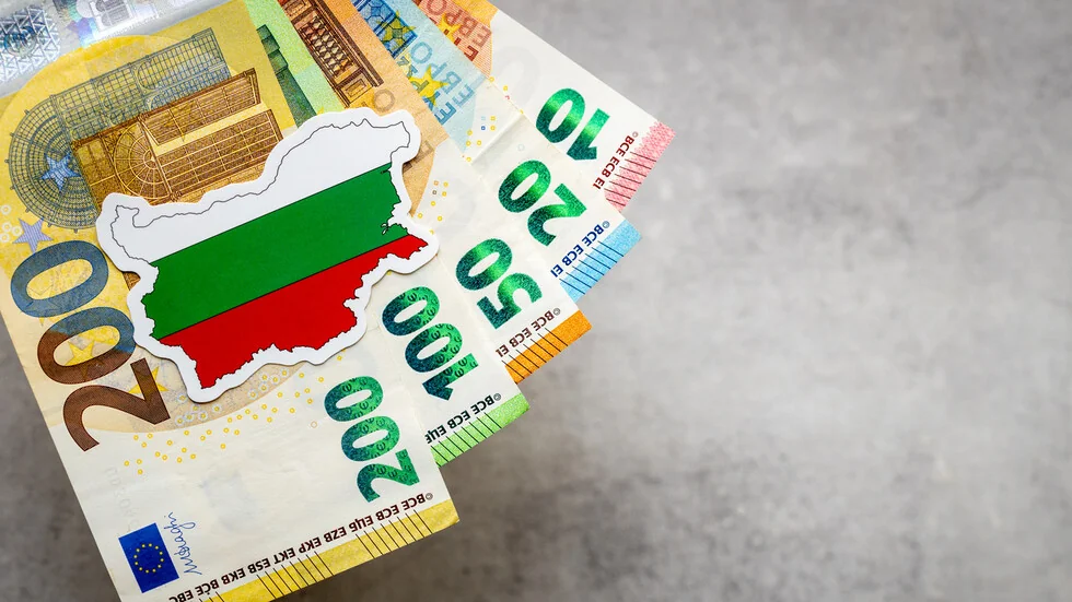 Ekonomisti: Evro je samo pretpostavka, prihodi zavise od investicija i reformama