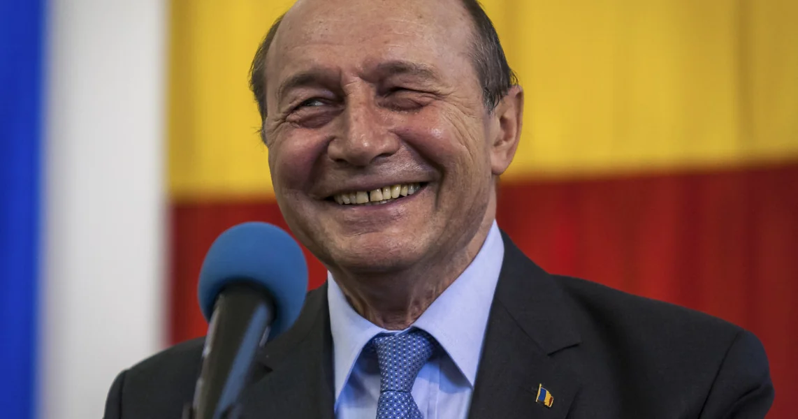 Băsescu, o mogućoj vladi PSD-AUR: 'Šta ćemo, jer predsednik ima svoje crvene linije? Svi imaju po jednu crvenu liniju'