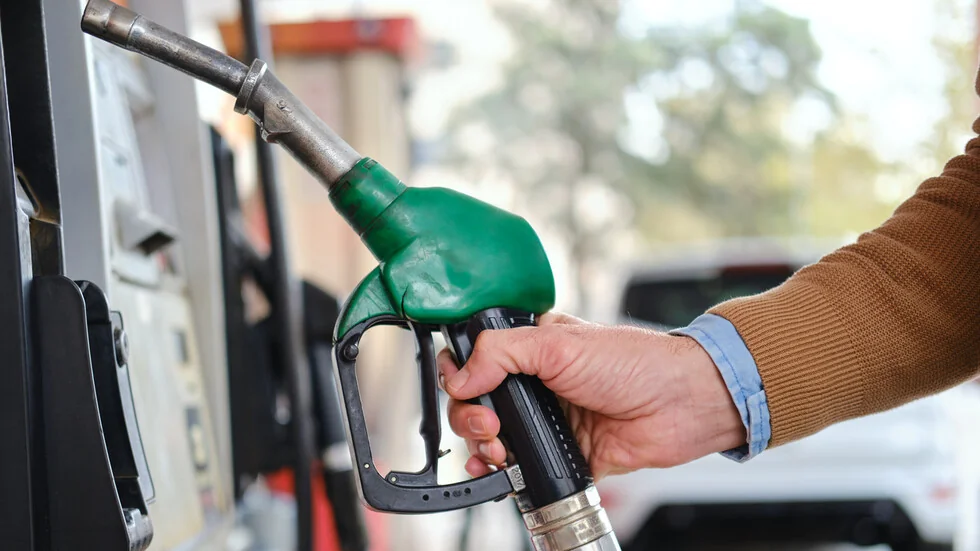 Pre usvajanja evra: Da li vozači skladište gorivo?