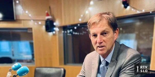 Miro Cerar: Zamenjati bi se morali vodeći politički akteri