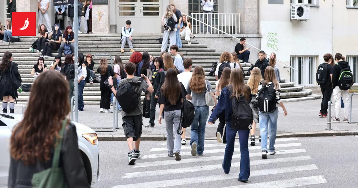 Profesori: Škole gube trku sa manosferom