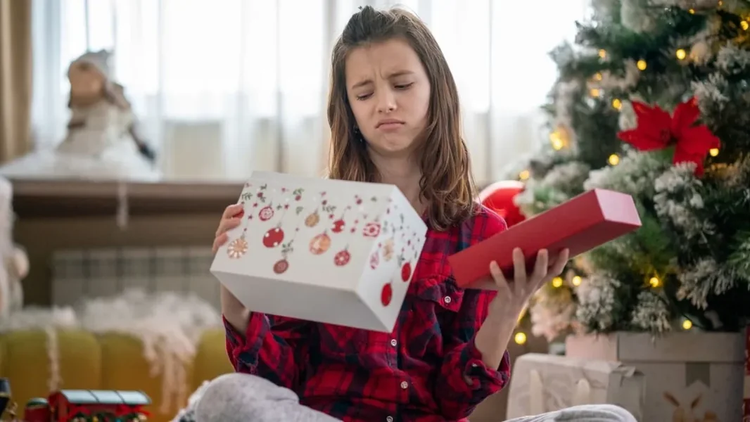Bolje je suočiti se sa tim: mnogi bi zamenili drugi poklon koji im se ne dopada – pitanje da li je to moguće