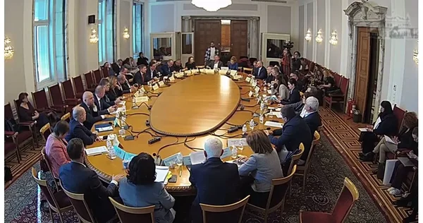 Resorna komisija u NS usvojila produžni zakon o budžetu