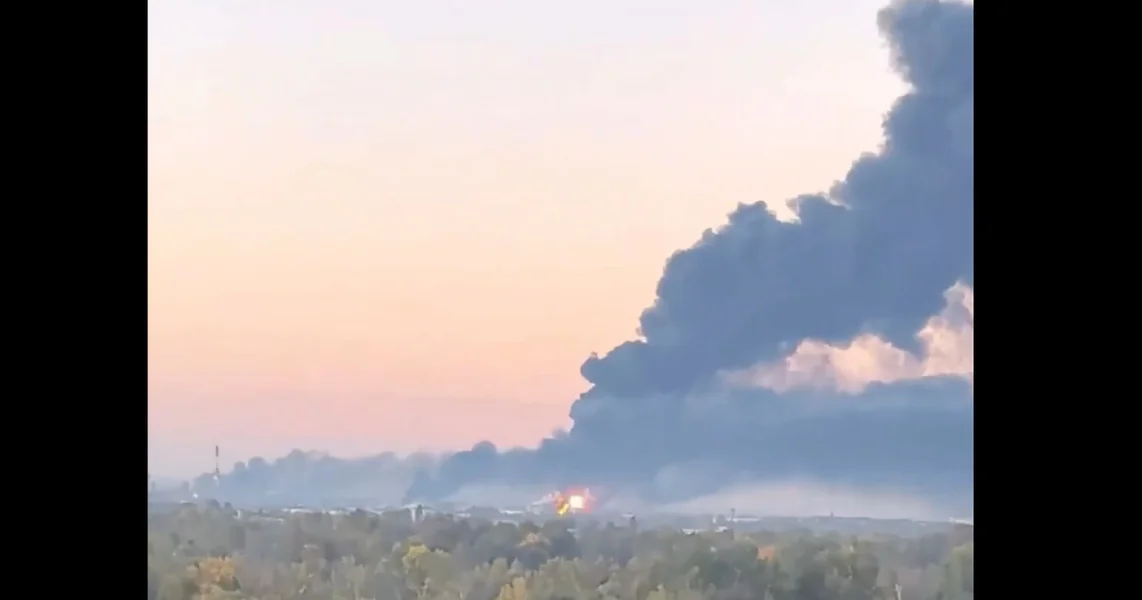 Ukrajina je digla u vazduh novu rafineriju u Rusiji. Moskva je koristila hipersonične rakete za napad na civile u susednoj zemlji.