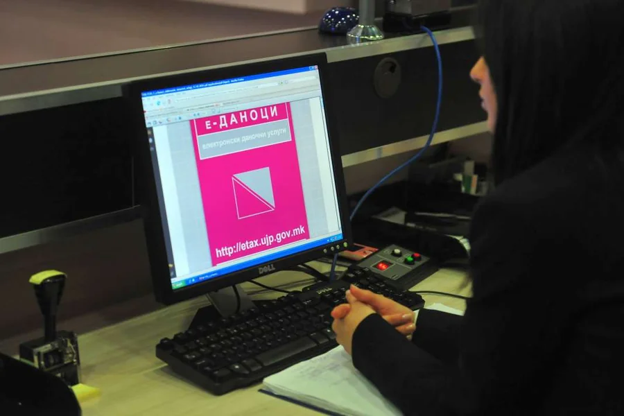 "Moj DDV" se ne ukida, se pripremaju naloge za isplatu u februaru, saopštili od UJP - Nova Makedonija
