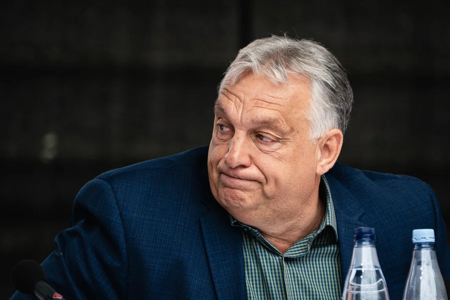 Hadházy: Orbán i njegov tim smešteni u Švajcarskoj, trošak od 20 miliona forinti javnog novca za tri noći