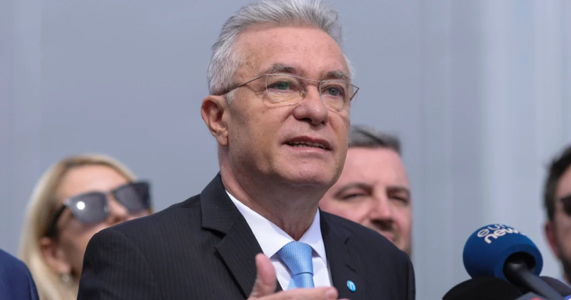 Cristian Diaconescu, o predsedničkom avionu: 'To je ekonomija, ali i licemerje. Važno je kako se predstavljaš u inostranstvu'