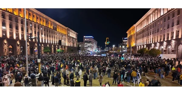 Zavet nedelje: Protest, još protesta, najviše protesta. Ili manija da se brojimo.