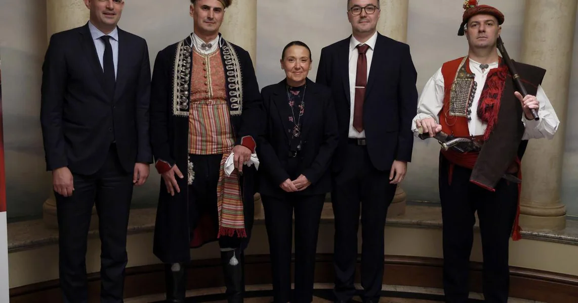 FOTO U Westinu OKUPILI SE Sinjani: Stigla ministrica, alkari i poznata imena, a večer je imala i plemenit cilj