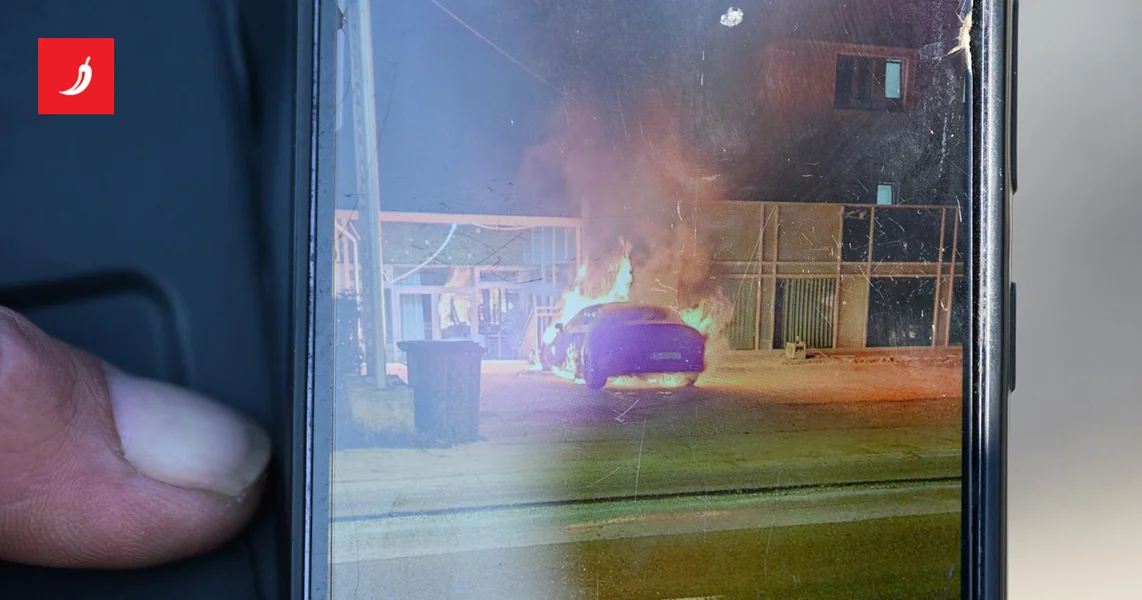 FOTO I VIDEO U ZAGREBU ZAPALJEN MERCEDES KOJI KORISTI 29-GODIŠNJAKINJA
