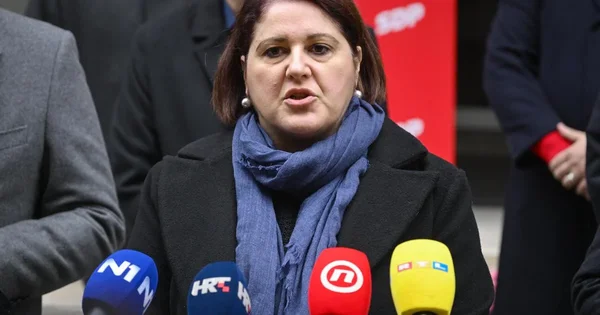 VIDEO SDP-ovka se slomila i rasplakala u Saboru: Živimo u društvu koje ubojstvo opravdava alkoholom