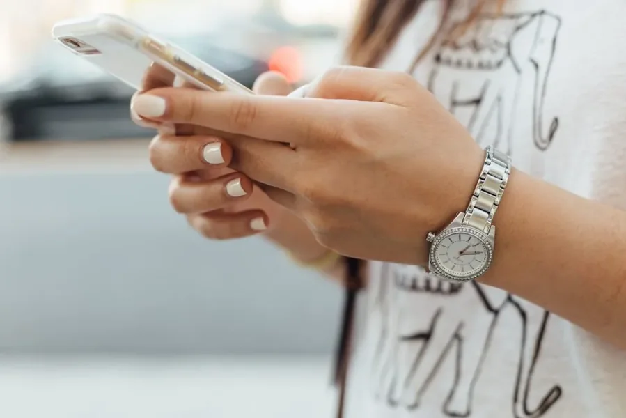 Rusija uvela mobilnu super-aplikaciju za kontrolu komunikacija svojih građana