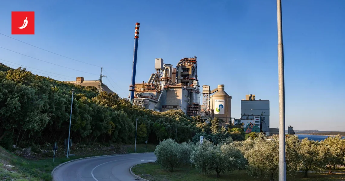 Otpad iz Gospića trebalo da bude spaljen u cementari. Članica radne skupine dala ostavku