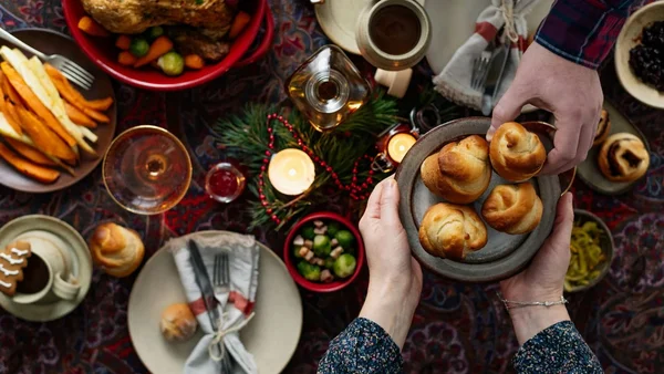 Naduvenost na prazničnom stolu: 5 korisnih saveta kako da se oslobodite