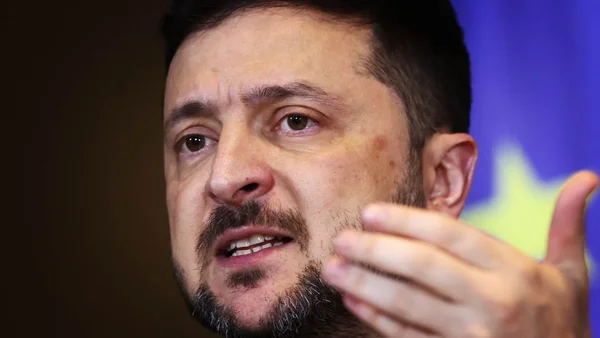 Nemačka: sajber-napad na Bundestag usred posete Zelenskog - Documento