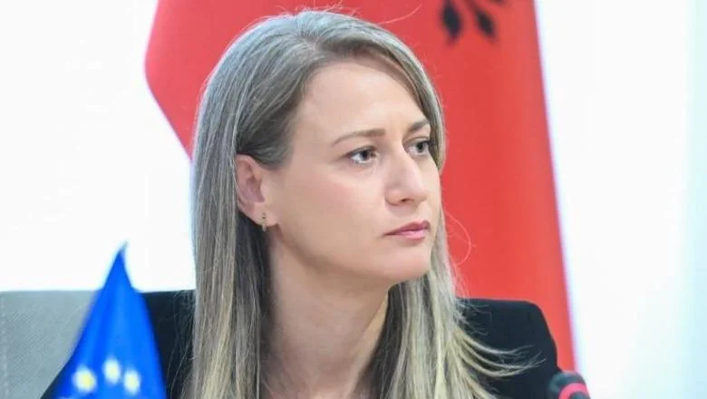 Nasilna protesa u Tirani, Erjona Ismaili: Evropska budućnost Albanije ne sme biti ugrožena plamenovima i političkim sukobima