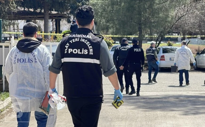Horor u Turskoj, policija na nogama: U pucnjavi ispred srednje škole ranjeno osam osoba