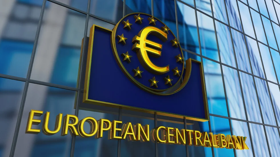 ECB razmatra olakšanje pravila za male banke u evrozonu
