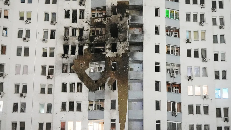 Dva ubijena pri masovnom ruskom udaru dronova