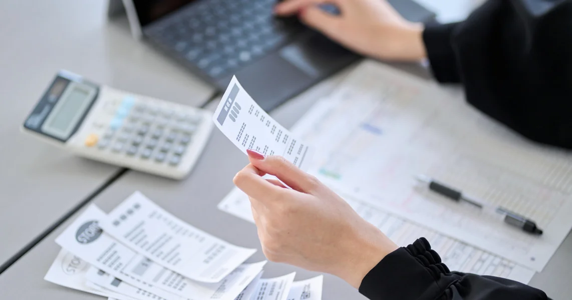 Opštine će moći da "prodate" dug građana firmama za naplatu. Šta predviđa nacrt zakona i kakvi su rizici