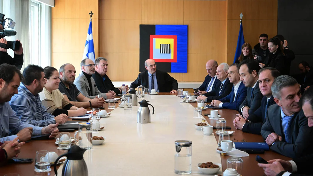 Poljoprivrednici: Nova sednica 'volontera' sa Hatzidakisom i Tsiarom – Većina poljoprivrednika na uzbuni