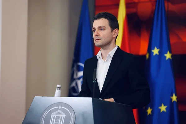 Ahmeti živi u folkloru od pre 20 godina, kaže Mučunski o zahtevu za izbor Vlade sa Badenterom - Nova Makedonija