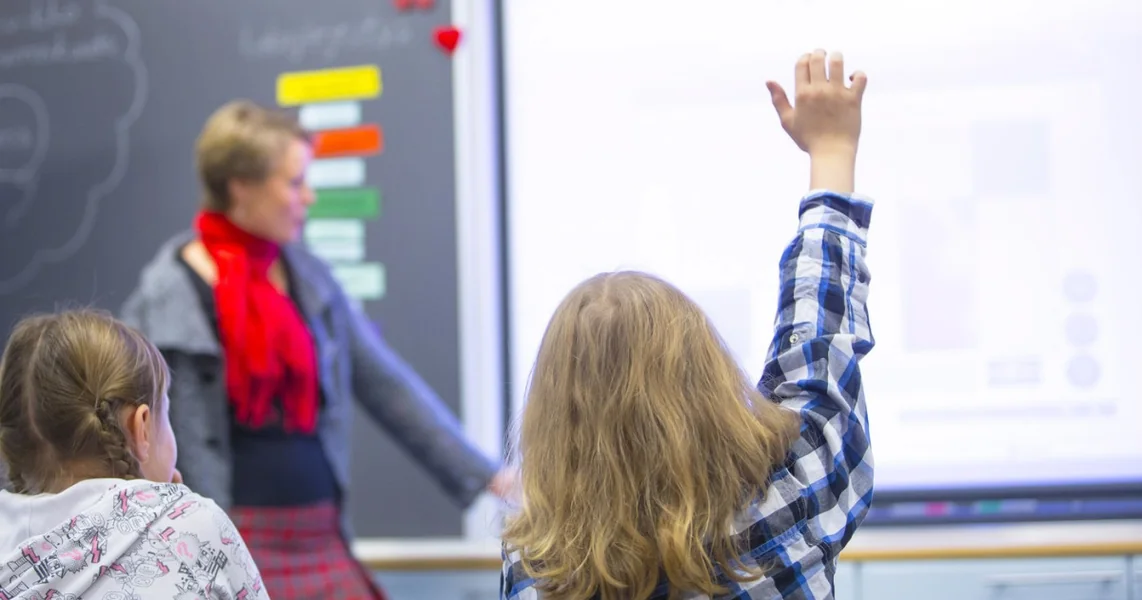 Deca iz Finske uče još od vrtića kako da prepoznaju lažne vesti i AI-generisane slike