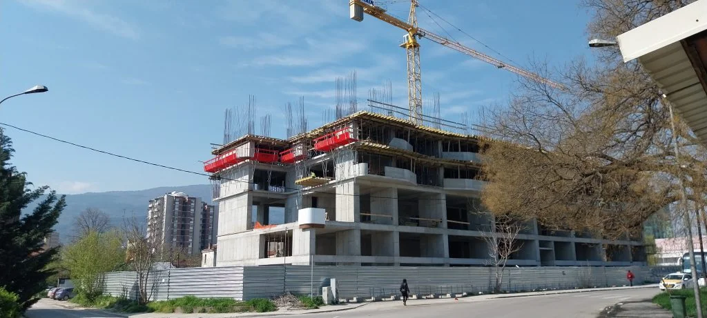 Prosečna porodica ne može da kupi stan, dramatičan rast od 25 odsto na cenama nekretnina