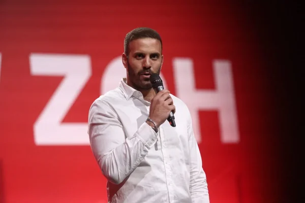 Šta ako se povuče Nikos Pappas?