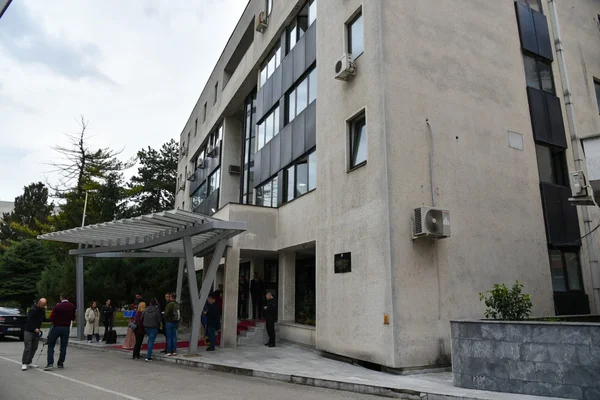 Šalter 'Bezbeden grad' od sutra u zgradi MTV-a, može se ažurirati podaci o vozilima - Nova Makedonija