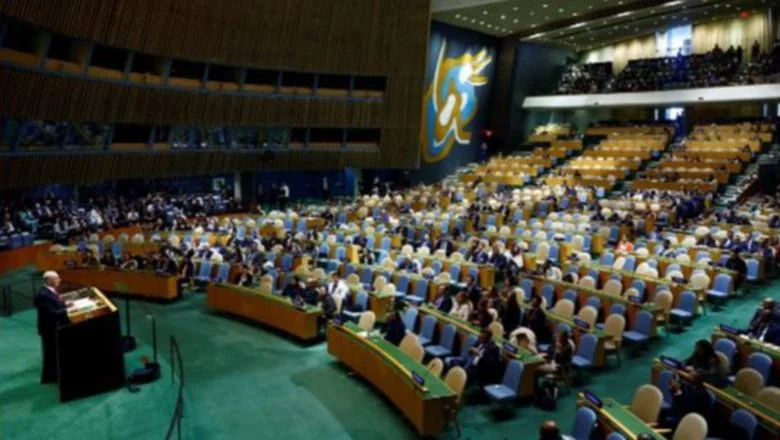 UN/ Palestinski predsednik: Nećemo napustiti našu zemlju! Netanjahu se suočio sa protestima unutar i izvan sale: Ako ne bih napao Iran, svi bismo bili mrtvi! - Shqiptarja.com