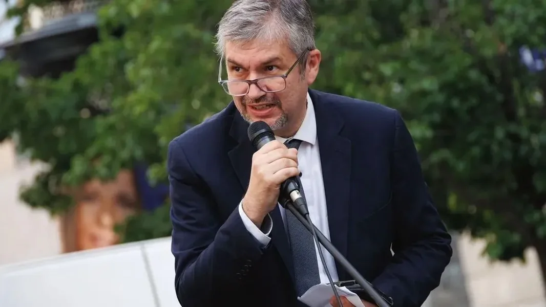 Prema Hadházy Ákosu, čak i jedan tiszás poslanik mogao bi profitirati od pakškog zemljoposeda - ORIGO